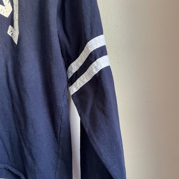 Mad Engine “Weekends” Cropped Top women’s size large - Picture 5 of 9